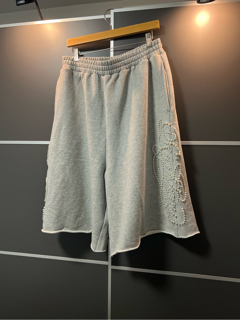 Righteous “Script Pearl” Sweatshorts Large